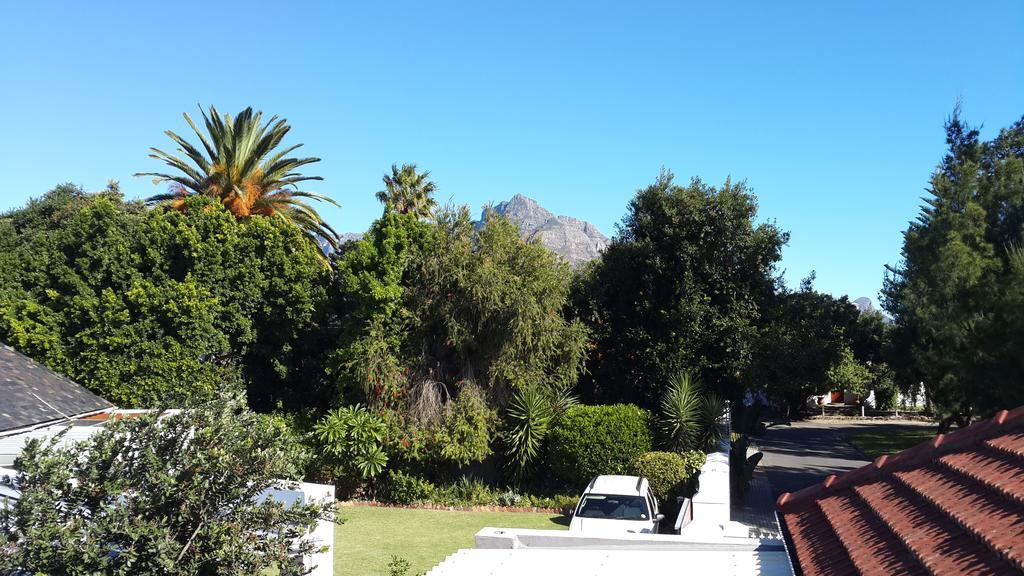 On Broadwalk Cottage Cape Town Room photo